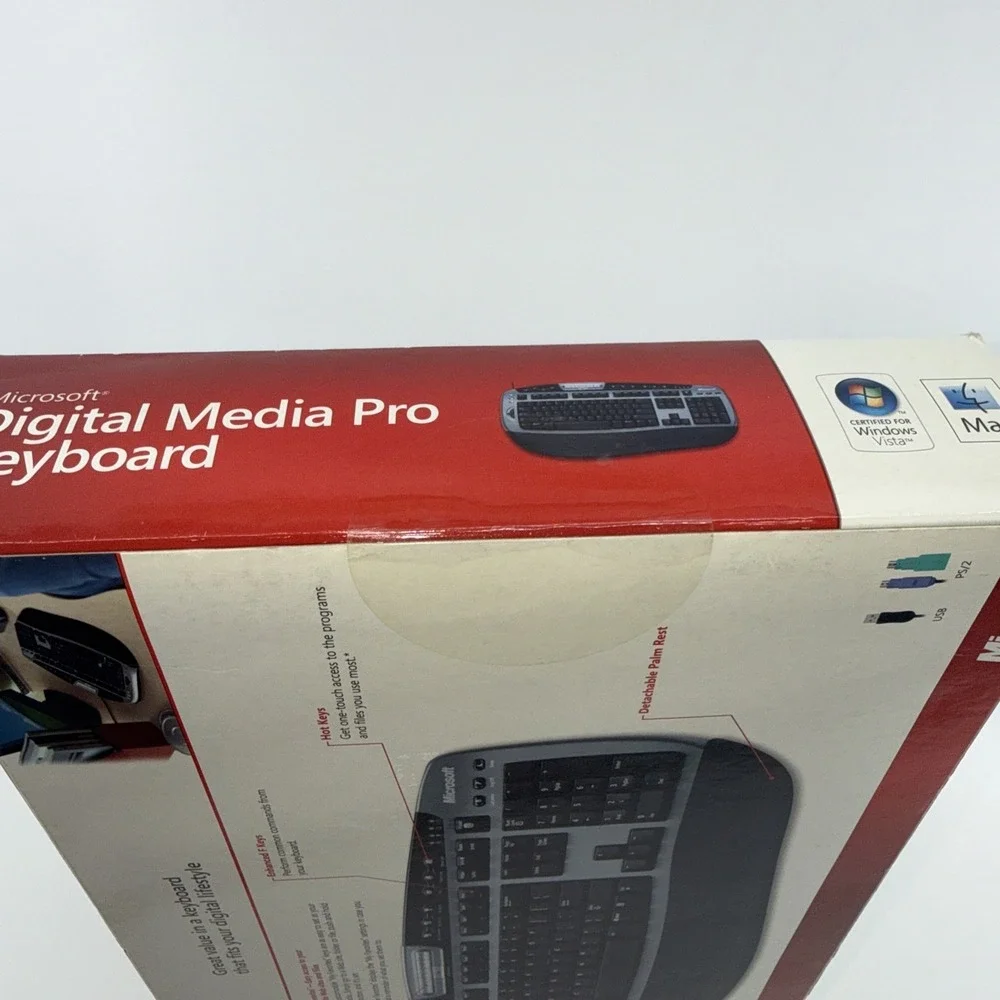 Microsoft Digital Media Pro Model 1031 BX1-00005 Wired Keyboard NEW Sealed